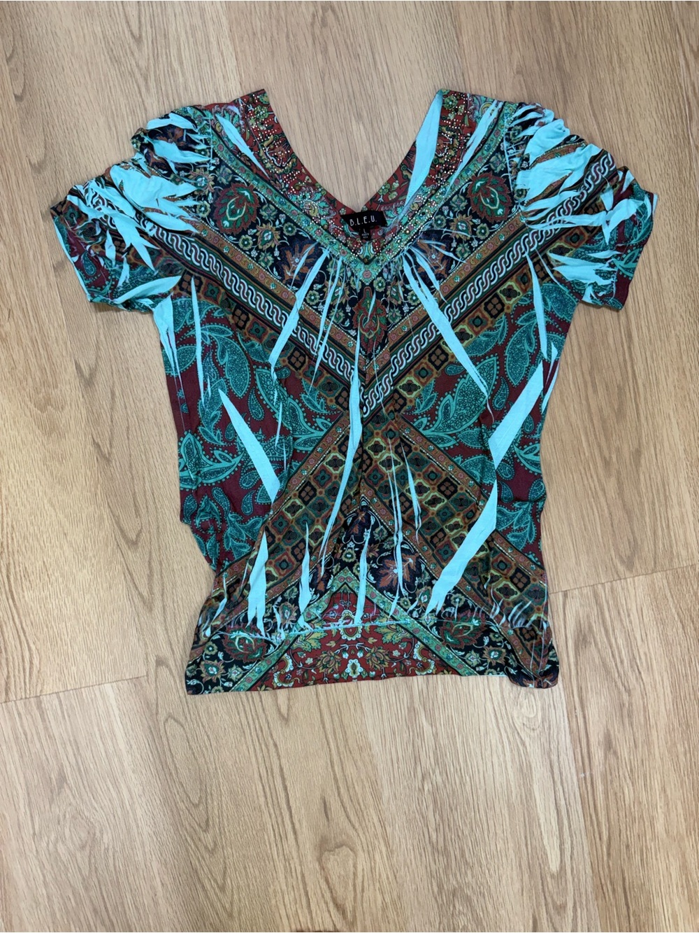 Y2K B.L.E.U. V-Neck Short Sleeve Rhinestoned Top in Teal & Burgundy, Made in USA